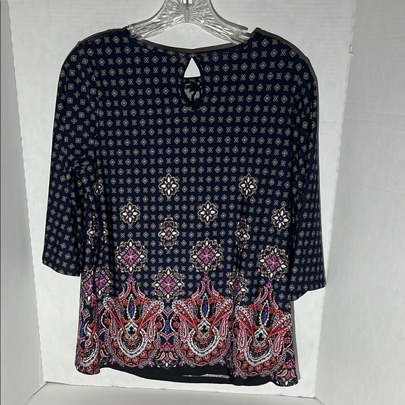 New Directions layers Blue and Pink Graphic Blouse - Picture 3 of 3